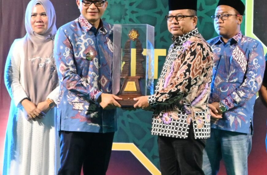 Pj Bupati Cirebon Resmi Buka Acara MTQ Ke-50 Tingkat Kabupaten Cirebon 2024